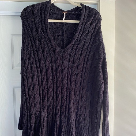 Free people long black sweater - Picture 1 of 2